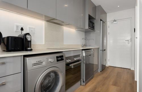 Claremont Apartment | Newlands Peak Apartments