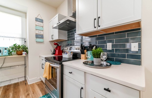 Franklin Park House | Newley Renovated Berkeley Home with GAME ROOM! 5 Minutes from Downtown!