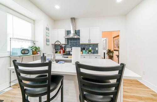 Franklin Park House | Newley Renovated Berkeley Home with GAME ROOM! 5 Minutes from Downtown!