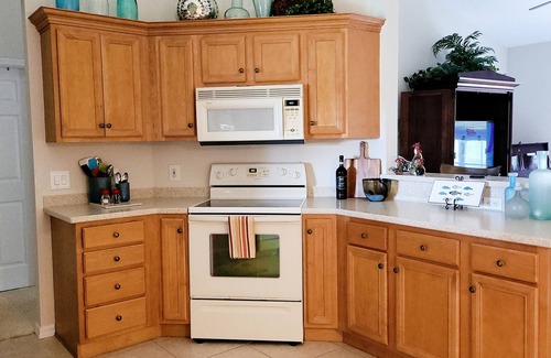 Grandezza Condo | Newly available for monthly rental in Grandezza. 2 bedroom, 2 bath, with den.