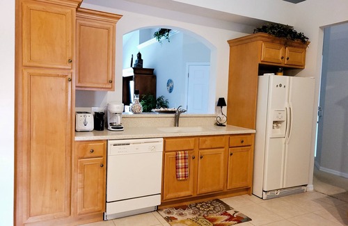 Grandezza Condo | Newly available for monthly rental in Grandezza. 2 bedroom, 2 bath, with den.