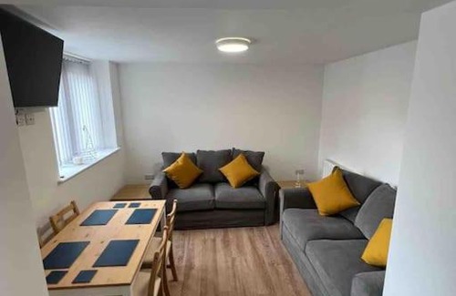 Leek Apartment | Newly built 2 bed flat in the heart of Leek