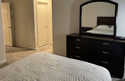 Rialto Condo | Newly Built 3Bd /2-1/2 Bath Condo 15 mins from NAS Center