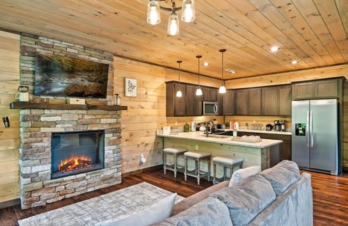 Chalet Village North Ski Chalet | NEWLY BUILT Amazing View Chalet Perfect Location
