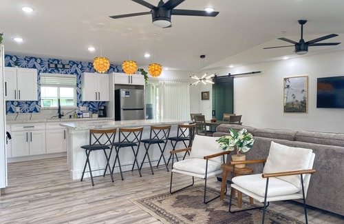 Ainaloa House | Newly-built dog-friendly home with large yard, shaded patio, & washer/dryer