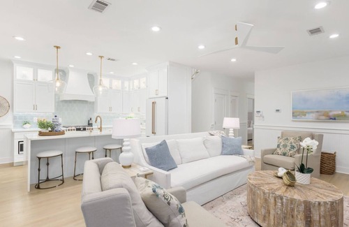 Sugarwood Beach House | Newly Built Home with Private Pool Golf Cart, Carriage House!