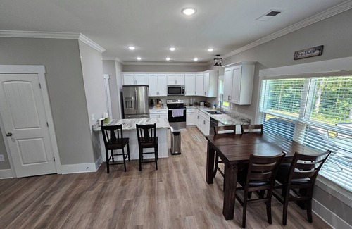 Anderson House | Newly built house located minutes from Lake Hartwell and Clemson University