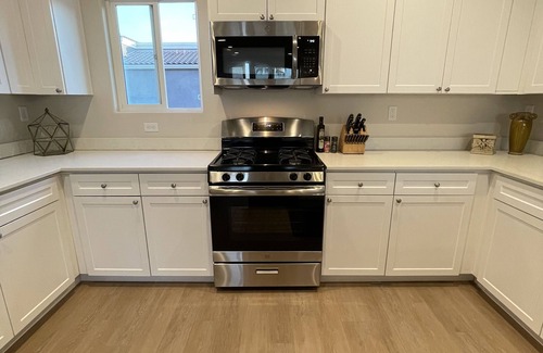 Santa Maria House | Newly Built Luxury Townhome - Tons of Natural Light