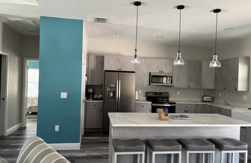 Avis Oaks House | Newly built modern 3-bedroom house close to Hospital, Springs, and Beach.