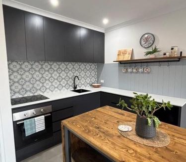 Ellenbrook Apartment | Newly built self-contained guest suite in Ellenbrook