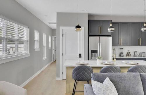 Jacksonville Beach House | NEWLY BUILT SMV Oceanview Terrace House