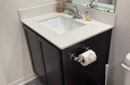 Tavares House | Newly Built Townhouse Near Disney And Other Amenities