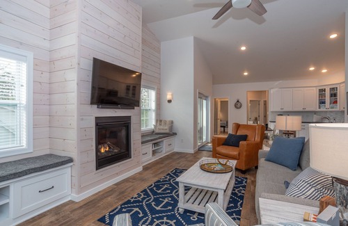 Sister Bay Condo | Newly constructed Condo in town only a block from Sister Bay Beach!