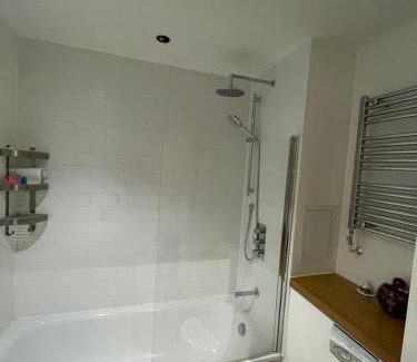 Barking Apartment | Newly Furnish 2 bedroom Flat
