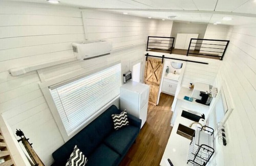 Lake Oconee House | Newly listed Tiny Home! 5 mins from Lake Oconee!n