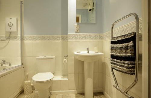 Cosham Apartment | Newly refurbished 1 bed first floor apartment with wifi