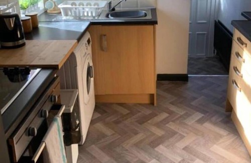 Gateshead Condo | Newly refurbished fabulous central Gateshead 3 bed