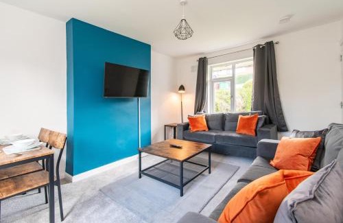 Mapperley House | Newly Refurbished Homely 4BR in Sherwood