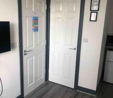 Nottingham Apartment | Newly refurbished studio, great location 8 studios