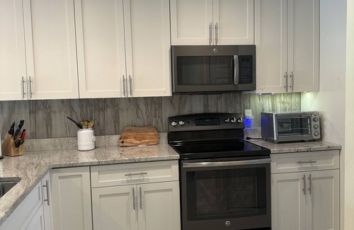 Imperial Golf Estates Apartment | Newly remodeled 2 bedr+den, 2 baths, balcony with lakeview in n N Naples Florida
