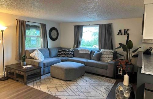 Fairbanks Apartment | Newly Remodeled 3 Bedroom - Bright & Centrally Located Stay