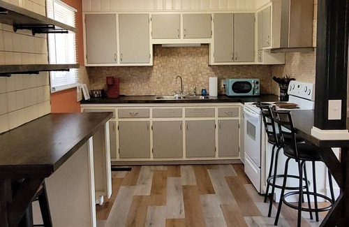 Dobson House | Newly remodeled 3 bedroom home, 10 minute drive to several local wineries