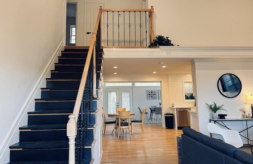 Bellevue House | Newly Remodeled - 4 bedroom Single Family w/ fully fenced in yard