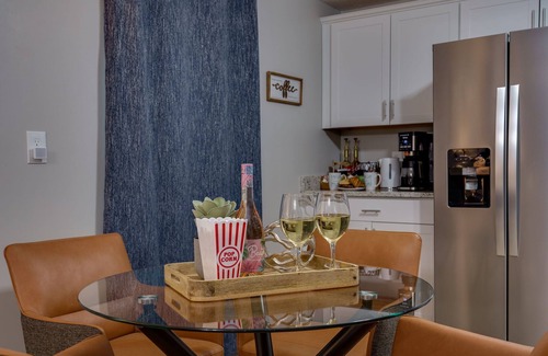 Dayton House | Newly Remodeled -5 min to UD and Downtown