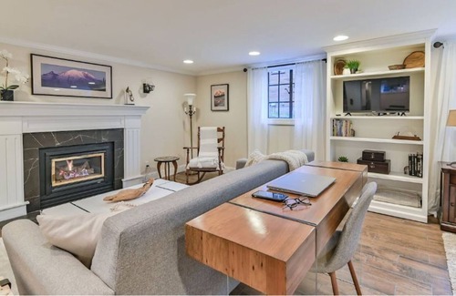 Seattle Metro Area Apartment | Newly remodeled basement studio steps from Seward Park