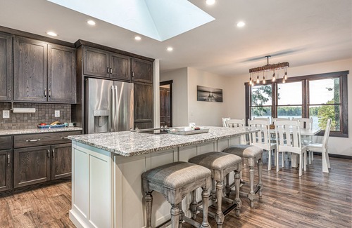 Minocqua House | Newly remodeled home on Lake Kawaguesaga!