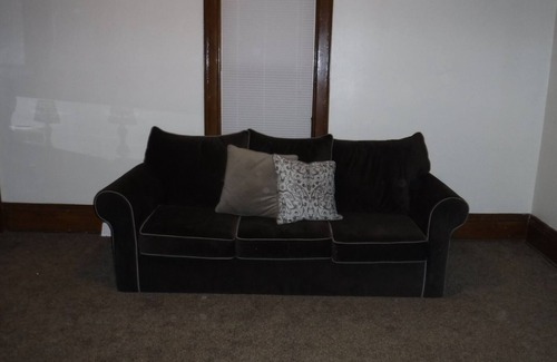 Harambee House | Newly Remodeled Home! Five minutes from Downtown Milwaukee