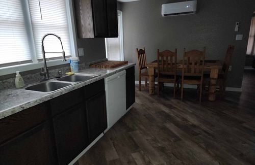 Lincoln House | Newly Remodeled Lake House!