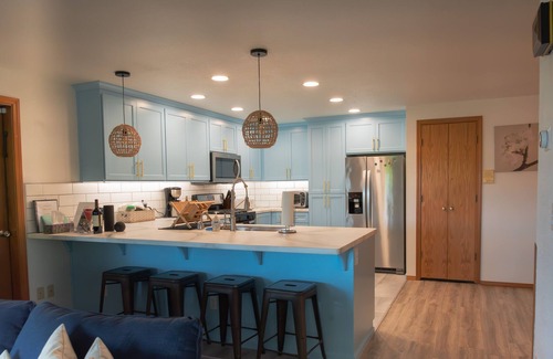 Hoodsport House | NEWLY REMODELED! Large Hood Canal Home With View and Water Access!