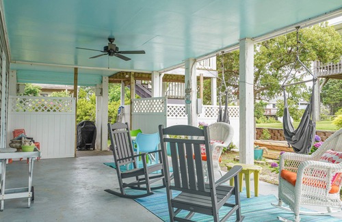 The Point House | Newly Remodeled, Seaside Cottage, 2nd Row, just steps from the Best Beach in NC!