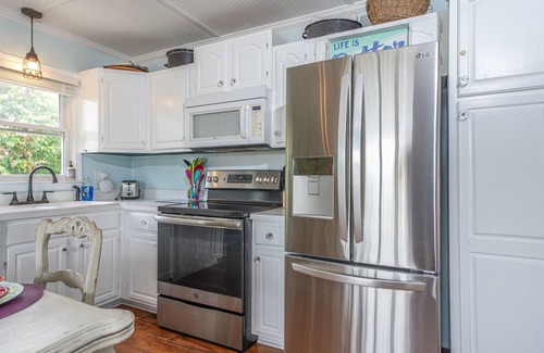The Point House | Newly Remodeled, Seaside Cottage, 2nd Row, just steps from the Best Beach in NC!