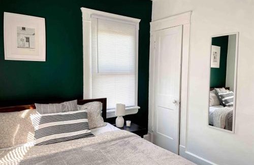 Cleveland Apartment | Newly Remodeled Up Unit Apartment We Allow Pets