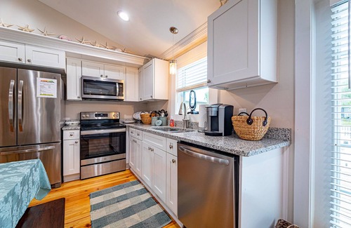 Salter Path Cottage | Newly Remodeled Charming Beach Cottage with Private Pool in Historic Salter Path