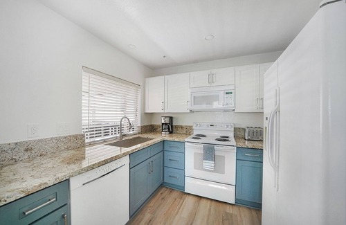 Monarch Beach Condo | NEWLY REMODLED! Walk to Beach! Come Experience Starboard Charm!