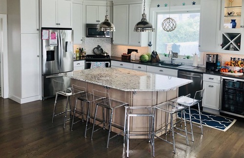 Loveladies House | Newly Renovated Beachhouse with POOL as well as Ocean & Bay Views