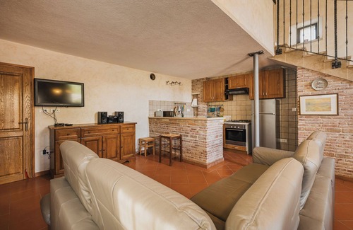 Nova Vas Villa | Newly renovarted 2 Bedroom small Villa with wirlpool, for 4 guests