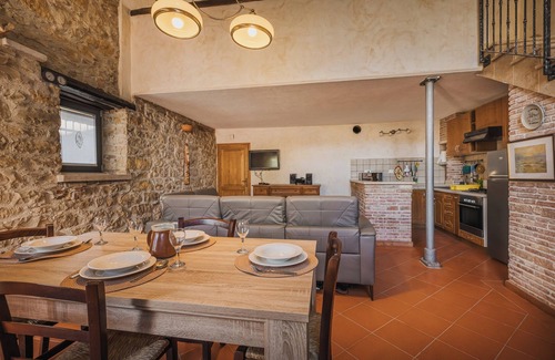 Nova Vas Villa | Newly renovarted 2 Bedroom small Villa with wirlpool, for 4 guests