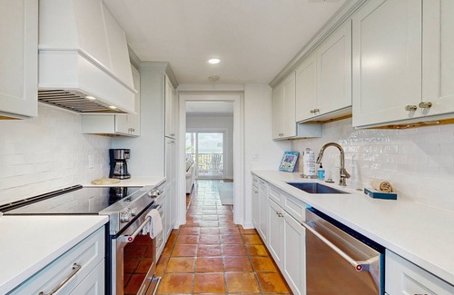 Fernandina Beach Villa | Newly Renovated Spacious Villa w/Ocean views, Pool & Beach access