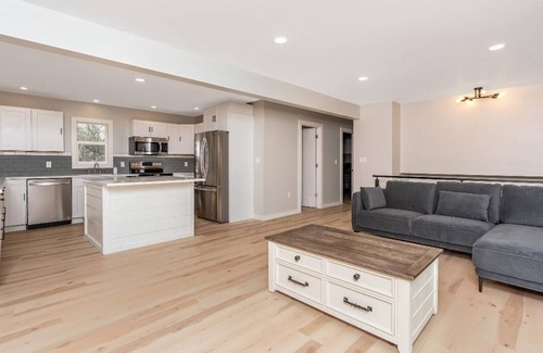 Saratoga Springs House | Newly renovated 4-bed, 4-bath home 1.5 miles from Saratoga Race Track!