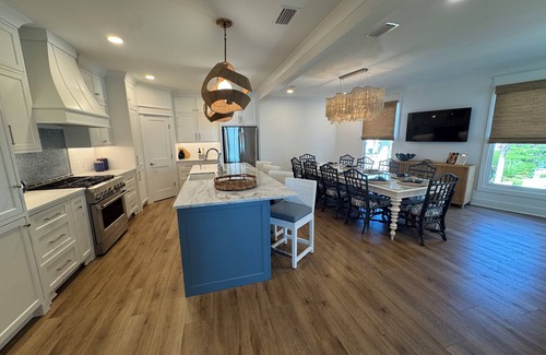 King City House | Newly Renovated Oceanfront Luxury Home - Pool, Putting Green & Steps to Village!