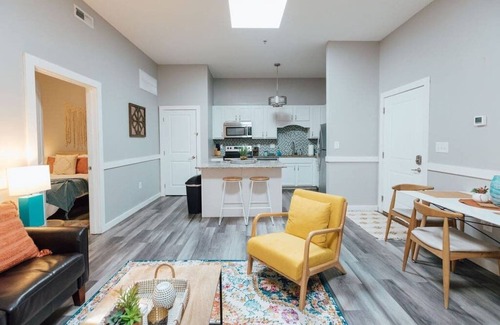 Johnson City Apartment | Newly Renovated 1 Bed Apartment Downtown
