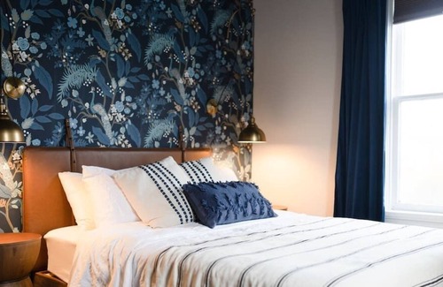 Mount Vernon House | newly renovated 180-year-old historic home