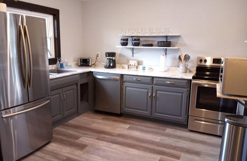 Kidron Other | Newly Renovated 1900 Farmhouse in the Heart of Ohio's Amish Country-Kidron!