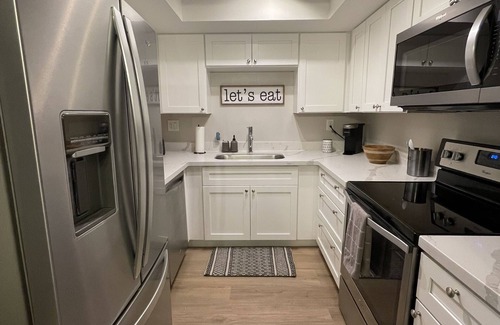 South Scottsdale Condo | Newly Renovated 2 Bed/2 Bath Corner Unit