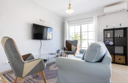 Salema House | Newly renovated 2 bedroom townhouse - close to Salema Beach