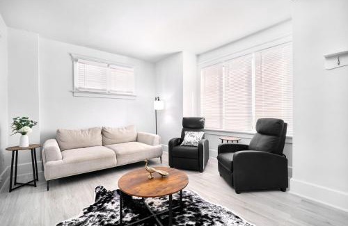 Walkerville Apartment | Newly renovated 3 bedroom unit